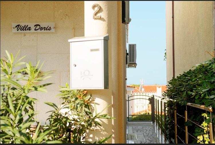 Vila Doris Hotel Baska Voda Luaran gambar