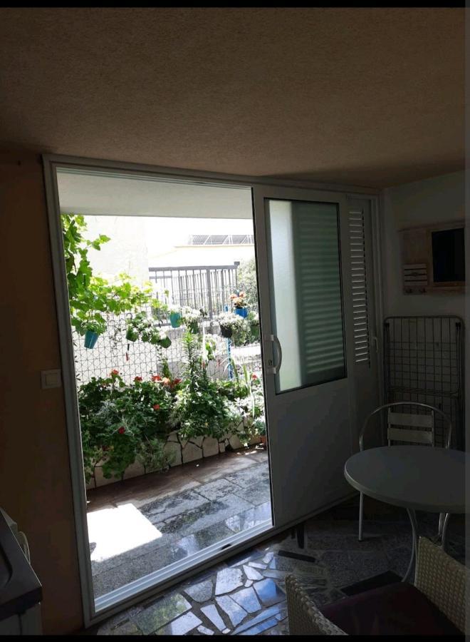 Vila Doris Hotel Baska Voda Luaran gambar