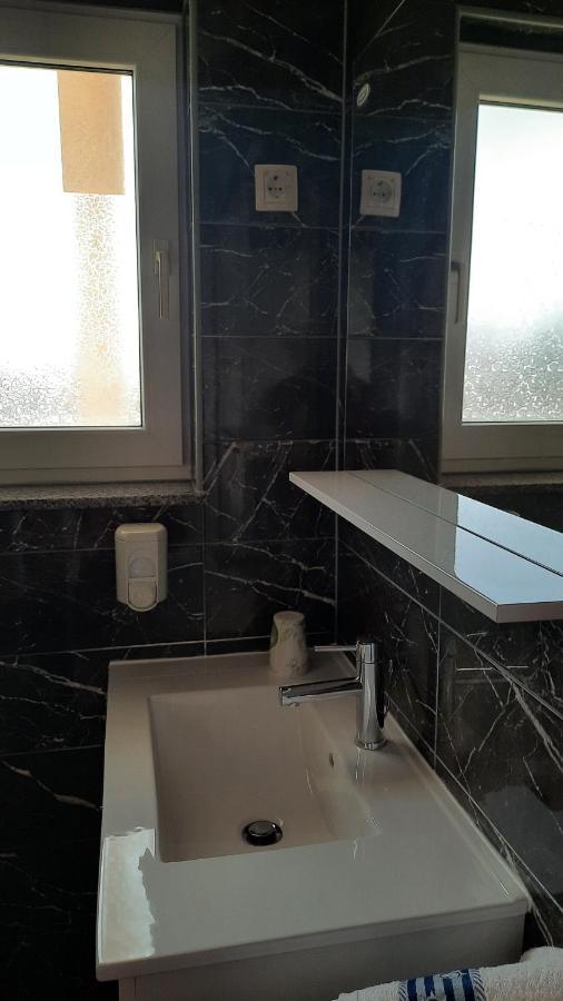 Vila Doris Hotel Baska Voda Luaran gambar